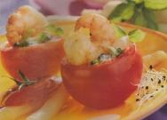 Tomates rellenos de merluza y gamba