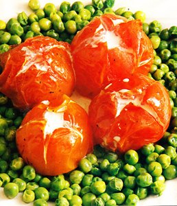 Tomates y guisantes