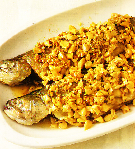 Truchas con almendras