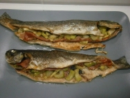 Truchas rellenas de jamón y apio