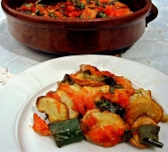 Tumbet mallorquín con boquerones