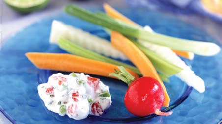 Vegetales surtidos con salsa Dip